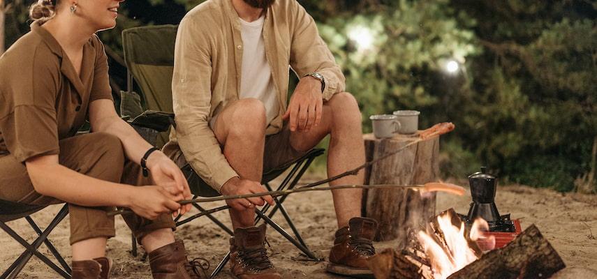 What to Wear Camping: Choose the Right Clothes for Any Season - Benebomo